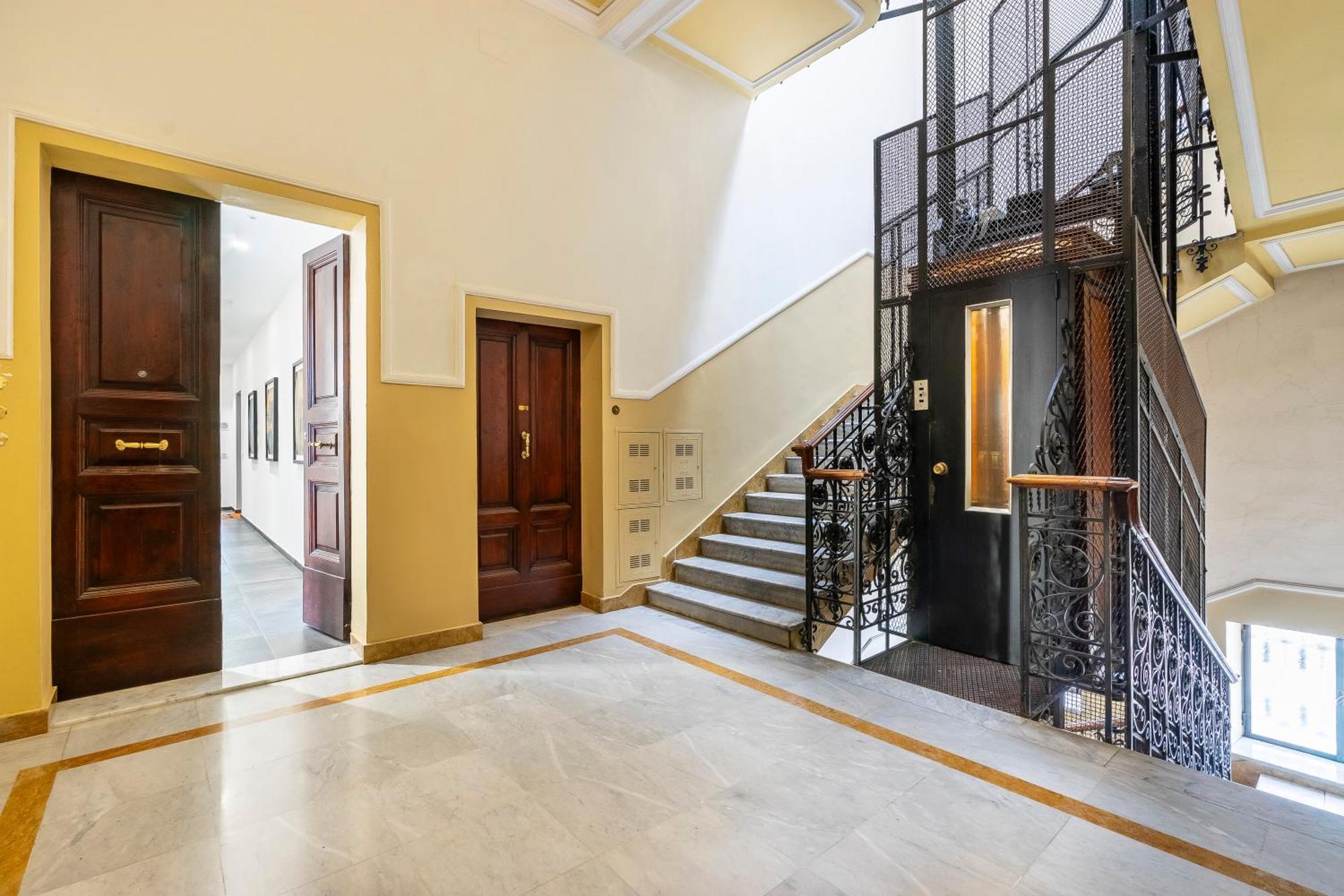 San Marco White Appartamento Luxury Con Garage Su Richiesta Florence Buitenkant foto